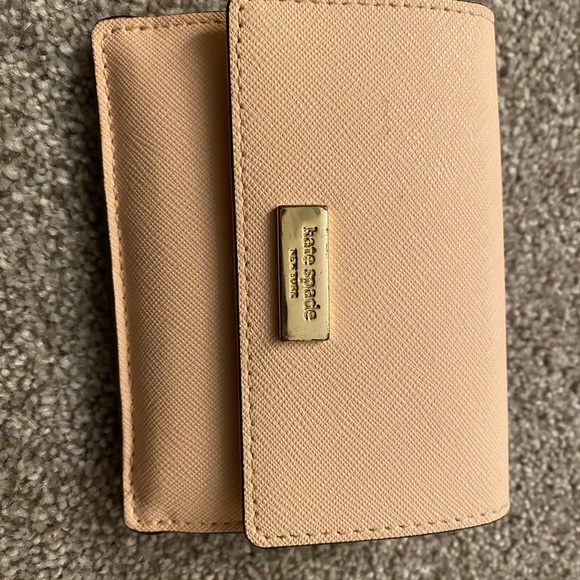 Wallet - Picture 4 of 4